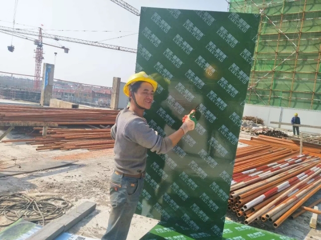萊亞普萊德塑面建筑模板質(zhì)量對(duì)環(huán)保的重要性