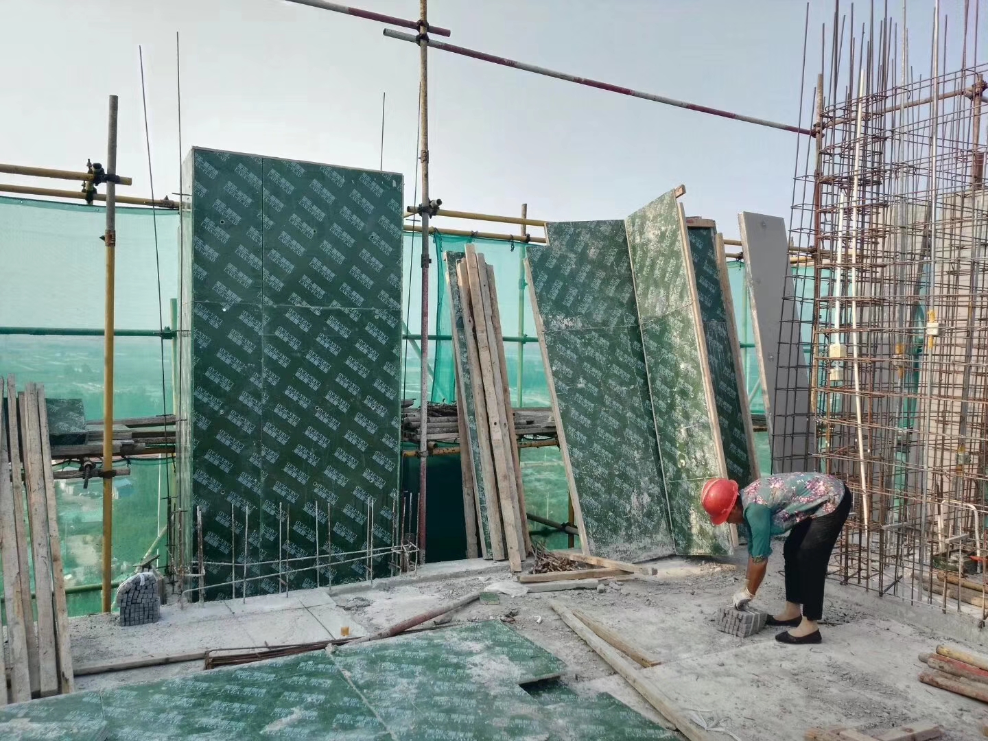 鋼化膜覆塑模板真的漲價(jià)了